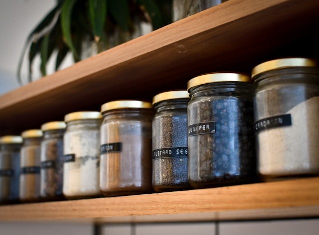 Easy and Pretty Pantry Organization Ideas